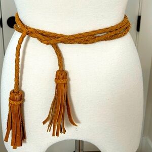 ADA 0.25" Fringe Soga Leather Wrap Belt